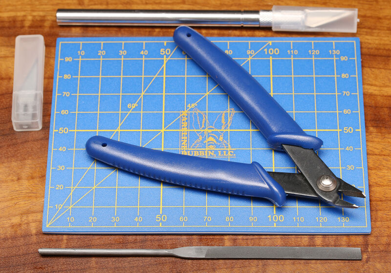 Cuttin board with tool set