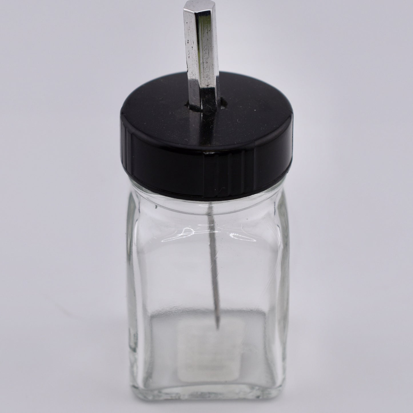 Lacquer applicator jar